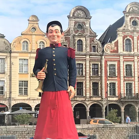 Le Bleu Arrageois Appartement Arras Buitenkant foto